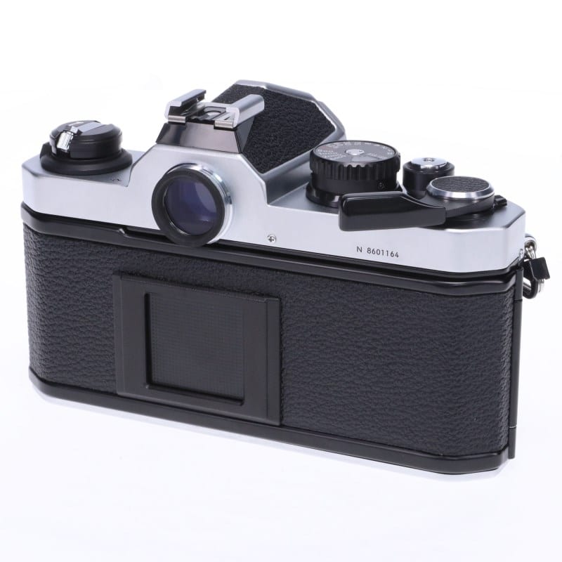 New FM2 シルバー