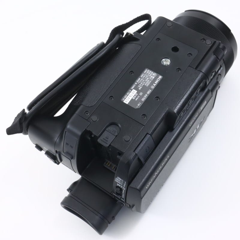 FDR-AX700 FDR-AX700/BC