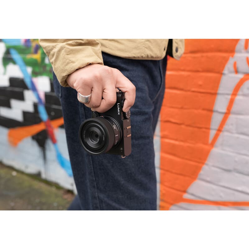 LUMIX S 40mm F2 ブラック S-S40-K(2026年6月18日発売予定)