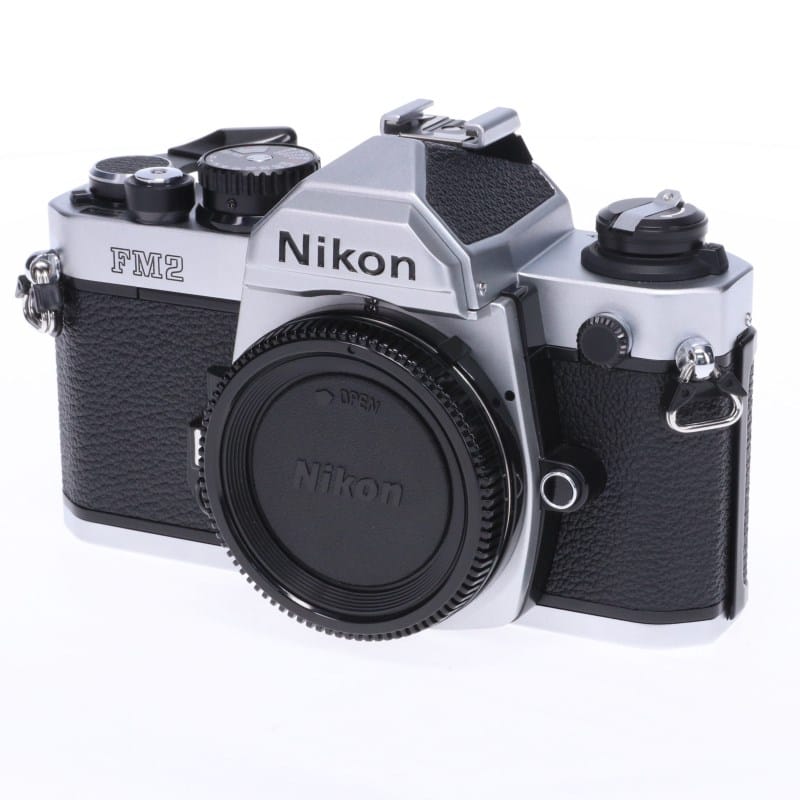 New FM2 シルバー