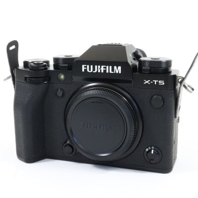 FUJIFILM X-T5 ボディ ブラック (日本語・英語版)