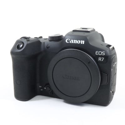 EOS R7 ボディー