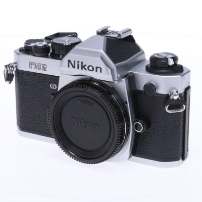 New FM2 シルバー